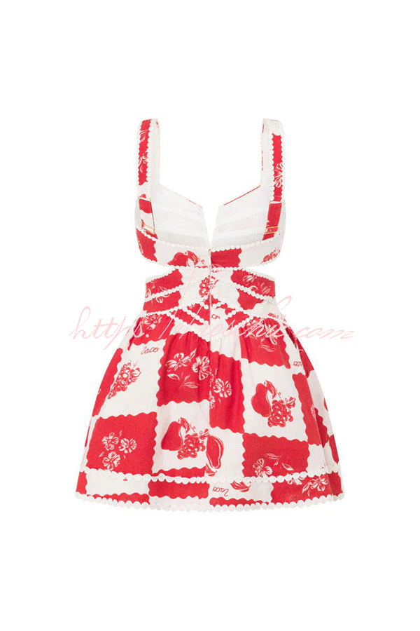 Alessia – Vestido mini de lino con ribetes ric rac y recortes