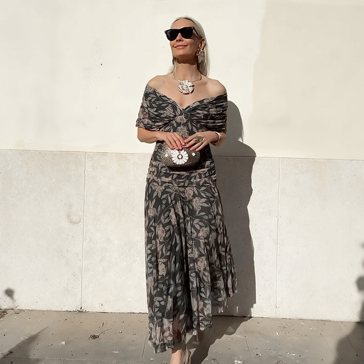 Celia – Vestido estampado con escote en V