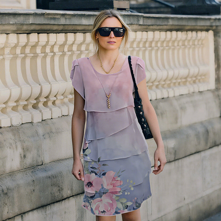 Vestido elegante con cuello redondo y estampado floral