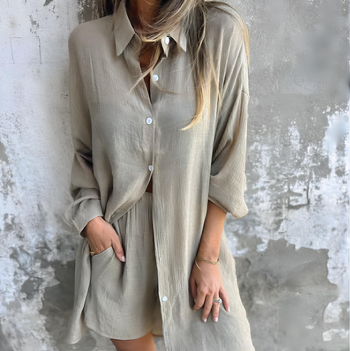 Conjunto deportivo Alondra – Camisa de manga larga y pantalones cortos