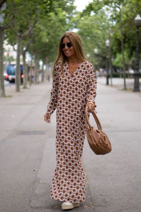 Geraldine - Vestido Elegante con Estampado Marrón
