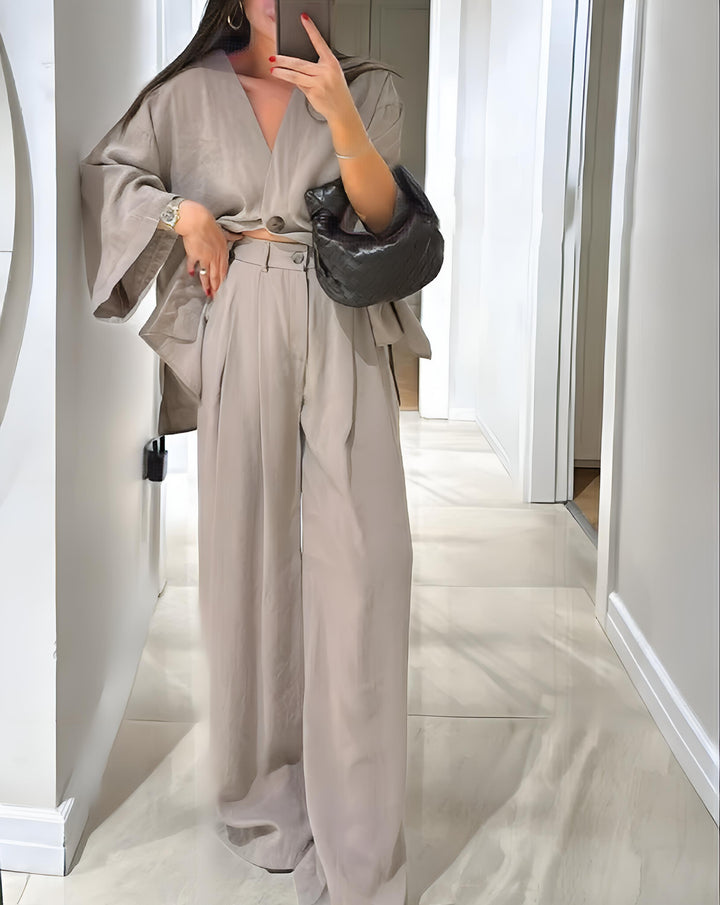 Amalia - Conjunto casual de dos piezas de top y pantalón con cuello en V