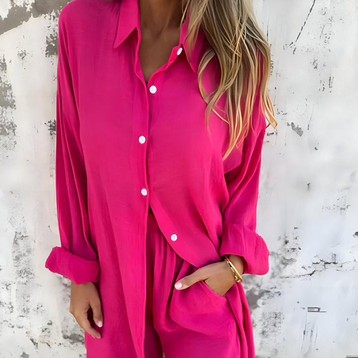 Conjunto deportivo Alondra – Camisa de manga larga y pantalones cortos