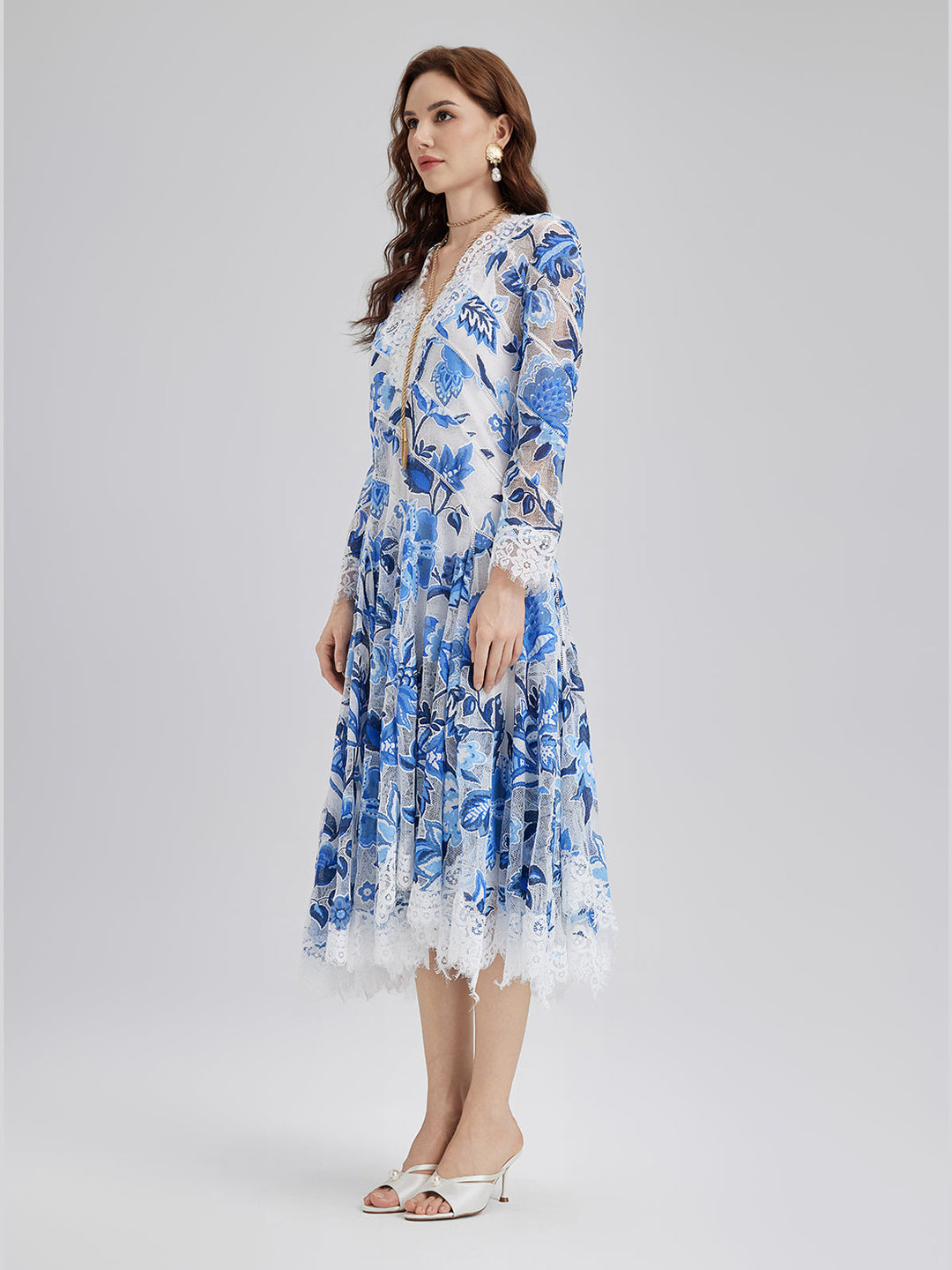 Elodie – Vestido midi jacquard floral azul