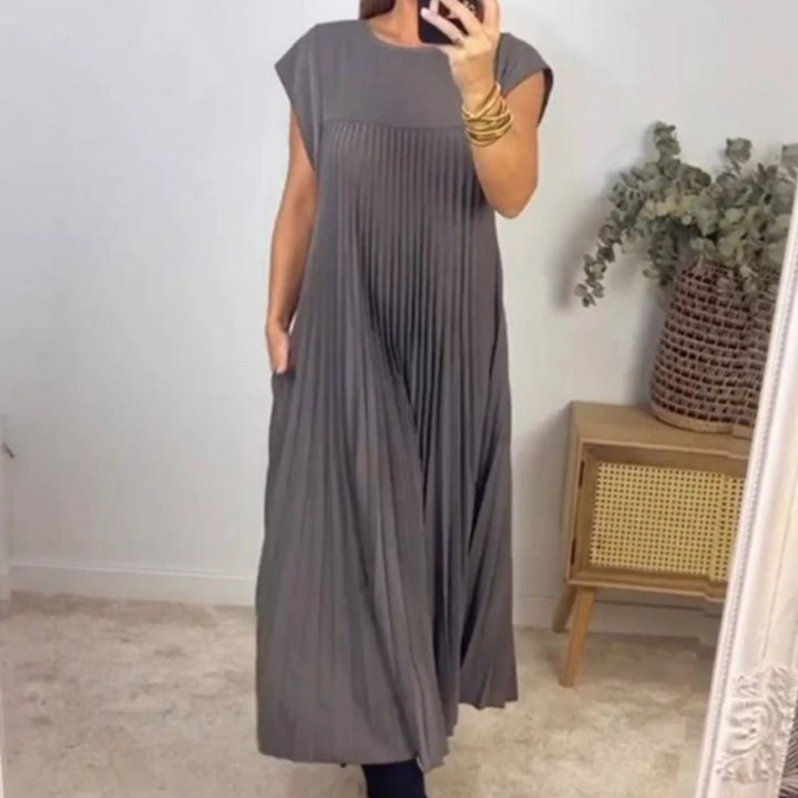 Maricarmen - Vestido elegante plisado sin mangas de color liso