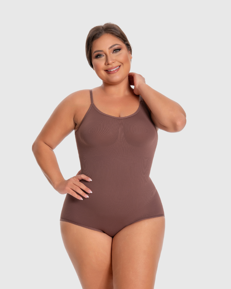 Body con tirantes delgados
