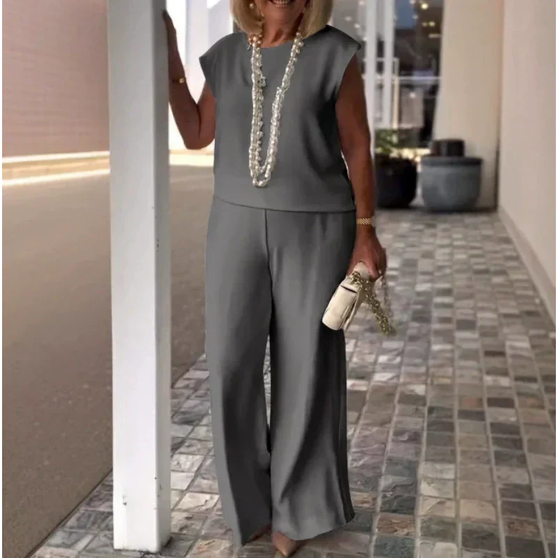 Esther  - Conjunto de top y pantalón sin mangas con cuello redondo