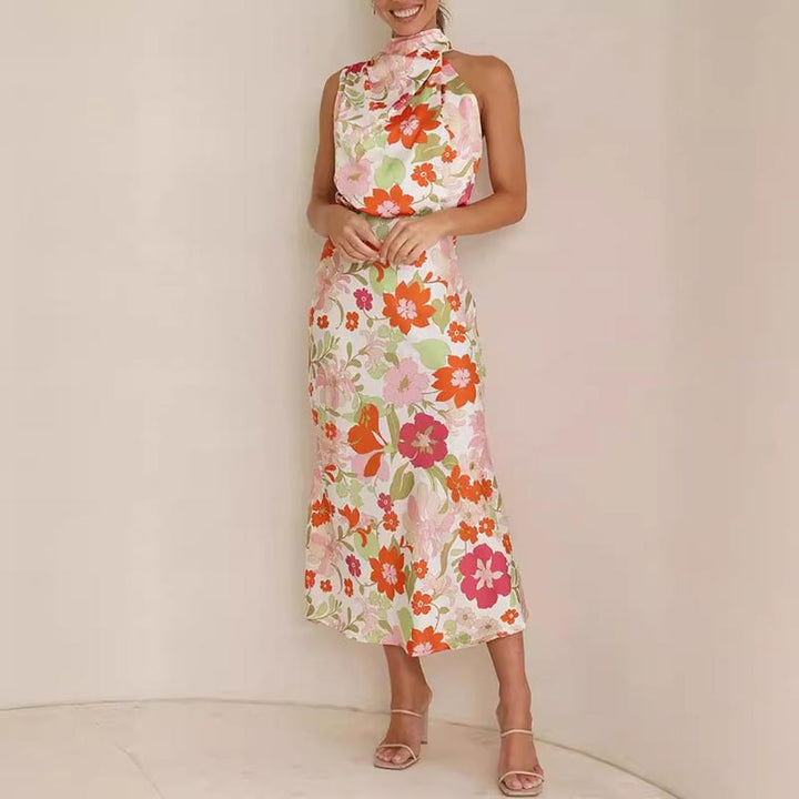 Vestido largo satinado de flores, escote al cuello y cintura elástica