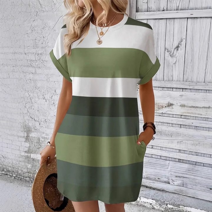 Zoe – Vestido camiseta a rayas pastel con bolsillos