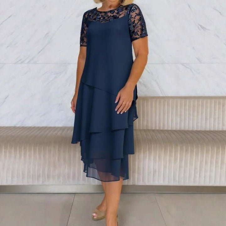 Elegante vestido de encaje